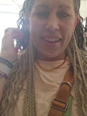 Things are happening! #dreadlocks #berlinbyers #wildcraftedbeauty 