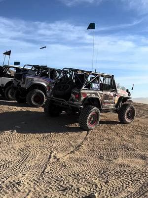 Caught some guys pre running yesterday! EMC Qualifying tomorrow! 🤘 #KOH #offroad #kingofthehammers #KOH25 #johnsonvalley #ultra4 #EMC #4x4 #4wd #offroading #everymanchallenge 