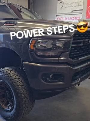 yet again, another satisfied customer trusting me to help his short wife get in the ol #ram  #roughcountry #powersteps #accessories #truck #ram2500 #kaos #kaosoffroad #teamkaos #imjustbetter #fyp  https://kaosor.com/products/power-running-boards-dual-electric-motor-ram-2500-10-24