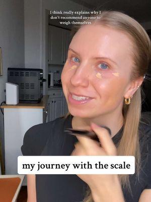 why I recommend cutting the scale cold turkey (never using it again) - it’s the one thing in my coaching that is black and white  resources at the link in bio 💌🤍 #foodfreedomjourney #intuitiveeating #bodyacceptance #haes 