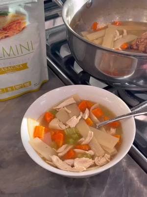 With everyone getting sick, boost your recovery with a hearty chicken noodle soup made with Palmini hearts of palm—packed with veggies to help you feel better in no time! 🍲✨ Ingredients: 1lb chicken breasts cooked & shredded 2 tbsp grass fed butter 4-5 large carrots peeled & chopped 5-6 ribs celery chopped 4 cups chicken bone broth (I used @purebonebroth + added more powder for flavor) 2 cups full fat coconut milk 2 tbsp Italian seasoning 2 bay leaves 1 tbsp arrowroot powder + 2 tbsp water 2 packages @palmini_official lasagna sheets cut into strips @Giving Grayce #HealthyEats #Palmini #chickensoup #soup 