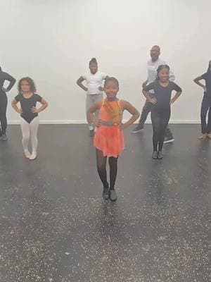 5 DAYS TIL SHOWTIME! #fyp #fypシ #foryoupage #makemefamous #dance #danceclass #dancestudio  #dancerehearsal #dancekids #blackdancers #imblackandimproud #blackhistorymonth #dancedirector #maledancer 