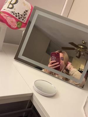 This vanity mirror is perfect for my desk. #vanity #makeupmirror #lightedmirror 