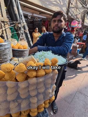 $0.35 snack in India 🇮🇳 #hughabroad #streetfood #travel