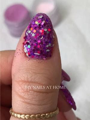 Something so out of the ordinary ✨ Link in bio to get everything I used.  Colors are Sweet Souls, Dragonfruit & Whisper.  #diynails #diynailsathome #nailsathome #dipnails #dipnailsathome #ritzydips #alexwarren #outoftheordinary #pinknails 