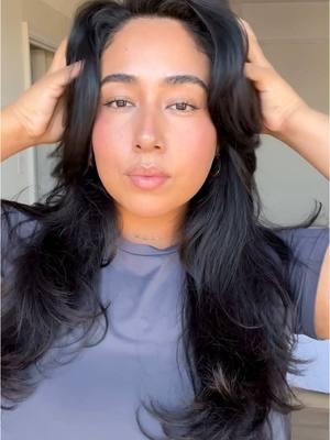 The secret to silicone-free shine lies in this 3 step routine. Gabriela uses Clarifying Detox Shampoo, High-Shine Gloss, and No Frizz Smooth Styling Serum. 🎥 @GABRIELA  #livingproofinc #siliconefree #clarifyingshampoo #hairgloss