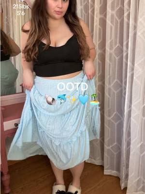 I’m ready for summer ✨🐬🩵🐚 #OOTD #summeroutfit #longskirt #skirt #yozyskirt #summerlooks #blue #ruffleskirt #vacationoutfits 