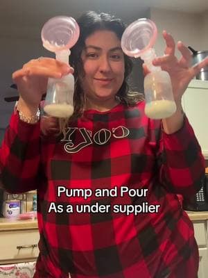 Hoping it continues to increase! 😭🙏 #fyp #viral #increasemilksupply #pumpingessentials #breastfeeding #spectrapump #pumpingmom #pumpingmama #pumpingmoms #momcontent #momtok #MomsofTikTok #postpartum #breastmilk #pumpandpour 