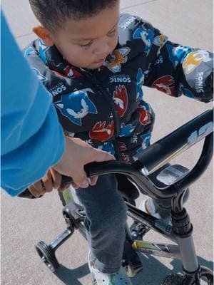 Malek learning to ride a bike. 🥹 Let’s just say mama is going to leave it up to daddy. 😭 We’ve missed y’all. #bike #dirtbikekidz #learning #toddler #toddlerbike 