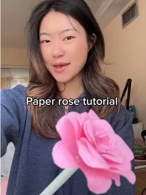 Paper rose tutorial #DIY #crafts #papercraft #ValentinesDay #valentinesdiy 