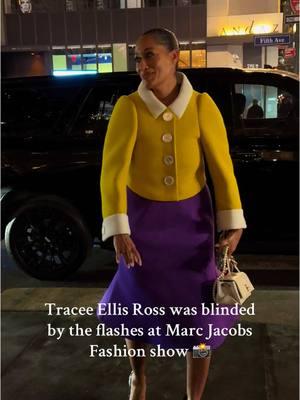 And struggled with her shoes 🙈😄 #traceeellisross #traceeellisrossedit #marcjacobs #celebrity #celebstyle #nyfw #fashiontiktok #fashionweek #flash #cameraflash #killershoes #funnyshoes #paparazzi #StreetStyle #streetstylephotography #nycblogger #funnycelebrities 