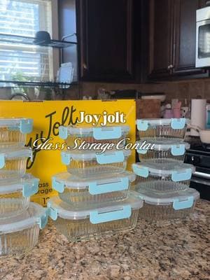 Super Convenient and stylish   @Joyiolt #joyjolt #glass #nontoxic #kitchenware #KitchenHacks #kitchenorganization #foodstorage #mealprep #TikTokShopLoveAtFirstFind #spotlightfinds #contentcreator #explorepage #foryoupage 