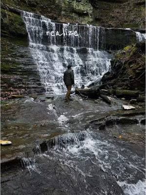 Sometimes it’s just the little things that make you happy 🙂#naturelover #CapCut #Hiking #waterfalls #jacksonfalls #getoutside #naturevibes #littlethings #moments #solitude #fypシ #peaceful #tennessee #waterfallsoftiktok 