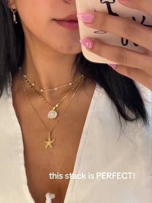 no this EATSSS  #evry #evryjewels #evryjewelsreview #evryjewelssale #gold #goldnecklace #goldstack #goldnecklacestack #necklacestack #jewelrystack #goldplated #tarnishfreejewelry @EVRY JEWELS 