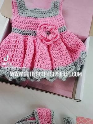 #crochetpatterns #crochetpattern #handmadegifts #crochetbabydress #crochettok #crochettiktok #crochetersoftiktok #crochetbaby #crochedeluxo #cutieoutfitsbybelle 