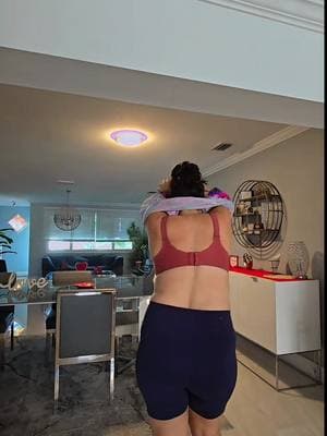 I had to show off my front and back😂 Look it up for yourself the reviews for comfelie seemless bras are excellent! So many good things to say about this bra.  #bra #one #buynow  #tiktokfind #TikTokShop #reviews  #fyp  #seemless  #comfelielife #marketplace #fypシ 