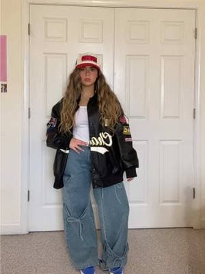 yeah I’m obsessed. 💋 everything linked on my LTK!!! #claudia #claudiacampbell #outfit #outfitinspo #style #fashion #cute #cutesy #outfits #clothes #shopping #teengirl #college #collegegirl @aelfriceden_official @CiderEssentials @hardcopy @adidas 