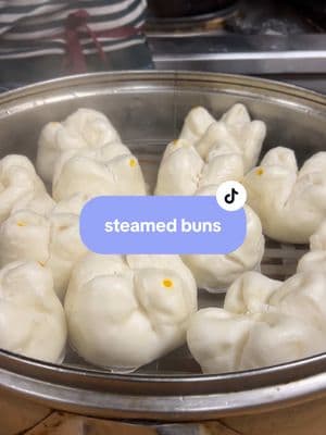 Crazy bao our Steamed Buns. Do you like sweet or savory? #steamedbuns #steamedbaos #chinesebao #chinesebaos #chinesebakery #chicagochinatown #wheretoeatchicago 