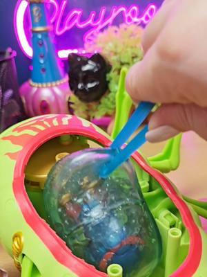 Treasure X Ultimate Alien Dissection  #asmr #treasurex #alien #dissection #moosetoys 