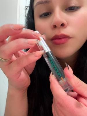 Serum para peatañas. Compralo ya para que obtengas resultados pronto.  #Eyelash #growth #serum #thicker #nuorganicsummersale #tiktokshopsummersale #serum #lashesserum #serumlashes #pestañaslargas #viralvideo #fyp 