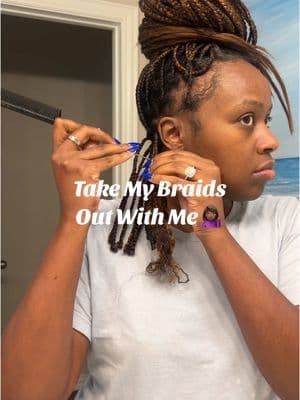 Take my braids out with me. #fypシ゚viral #braidtakedown #mediumknotlessbraids #knotlessbraids #braids #protectivestyles #naturalhair 