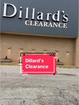 Si nunca has visitado un @Dillard’s clearance hoy te llevo conmigo para que lo conozcas!  #dillards #dillardsclearance #dirtydillards #alabama #dillardsclearancecenter #shopping #shoppingtime #fyp #fyp #fypage 