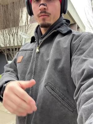 Detroit jacket #fashion #carhartt #detroit #jacket #workwear #fyp #viral #workwearoutfit #giftideas #duckcanvasjacket #workfit #carharttdetroit 