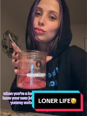 Someone come hang pls🥺😭🩷 #lonerlife #lipfiller #sorbet #needfriends #hangwme #coolmom #hotmomsoftitkok 