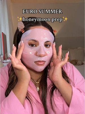 🍯🌙Honeymoon ✨glow-up✨ era activated Let’s make it happen! . #HoneymoonPrep #GlowUpJourney #sahw #sahwditl #HoneymoonCountdown #latinacontentcreator #losangelescreator #honeymoonglowup . @l@lululemonouraring @sephora @rhode skin @Medicube Global @Whole Foods Market @SKIMS @amika @Gisou @Native @Kitsch LLC 