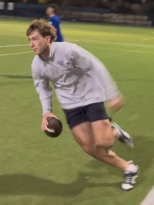 Houston Christian University QB @Cayden with this insane hang-time 🤯🚀 #YVQB #YVQBacademy  #HealthyObsession #AttitudeAttentionEffort  #MindsetCultureBrotherhood  #QBtraining #QB #Quarterback 