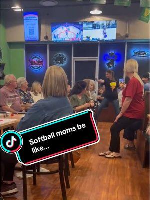 Rockin’ Bingo Be Lit at Beef’s Mt Dora! 🔥 💃 @Beef O’Bradys Official #halftime #bingo #trivia #softballmom #momsbelike #spiritnight #danceoff #crushacademy @🪶♣️KylaMew #5 ♠️🪶 