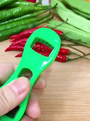 Vegetable Shredder #tools #houseware #householditems #houseoftiktok #foryou #fyp #kitchenware #cooking #kitchen 