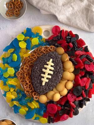 TAYLOR SWIFT is going to the Super Bowl!!! So I guess I’ll be watching 😂 Full recipe on AintTooProudToMeg.Com ⬇️ LINK IN BIO https://ainttooproudtomeg.com/football-dessert-board-for-game-day/ #superbowlsnacks #superbowlfood #feedfeed #imsomartha #food52 #tastemademedoit #taylorswift #traviskelce #SuperBowl #chiefsnation