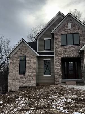 📍 10430 Thorne Dr in WDM is coming along so nicely! 😍 6 bedrooms, 5 bathrooms, situated on a wooded 0.5 acre lot. YES please! 🏡🌳 #westdesmoines #westdesmoinesiowa #movetoiowa #dreamhome 