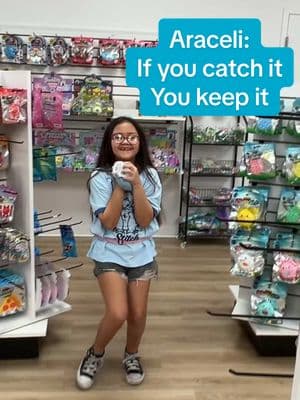 I loved handing out with Araceli when she visited my store! 😍🩵 @Mrs. Bench #mrsbench #mrsbenchfidgets #fidgettoysplus #fidgetsandmore #worldsbiggestfidgettoystore #mrsbenchpackage #catchityoukeepit #ifyoucatchitillbuyit #stitch 