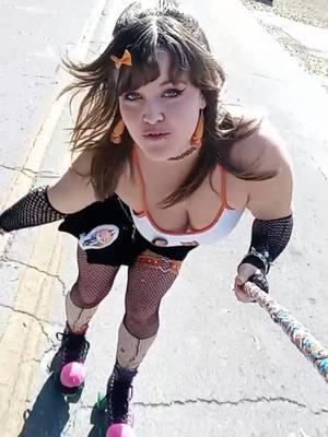 W!ll u m0v3 !t l!k3 th@t! 🛼✨🖤🧡🤟 #fypシ゚viral #rollerskates #scenekidz #scenequeen #altgirl #emogirl #scenegirl #scenekid #rollerskate #rollerskategirl #fypシ #rollerskater #foryoupage #rollerskating #2000s  #metrostation #shakeit 