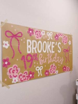 prettiest birthday banner!!🌸✨🎂🎀🫶🏼 #birthdaybanner #brownpaperbanner #paintwithme #bannerpainting 