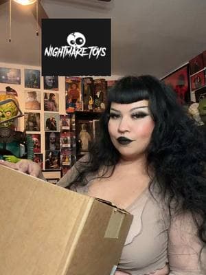 @NightmareToys unboxing 🔪🖤 got some cool stuff with the gift card I won, thank you guys  #nightmaretoyslasvegas #nightmaretoys #horrorcollector #horrortiktok #horrorart #captinspaulding #houseof1000corpses #ghostface #chucky #childplay