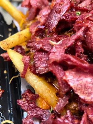 🗣️HELLLOOOOOOOO 🍟  🍟 Chili Cheese Pastrami & Shrimp fries 🔥🔥🔥 🍟: #Gardena 📍:14800 S Western Ave suite 108, Gardena, CA 📅: Monday - Sunday ⏰: 11am - 9pm 🍟: #Inglewood 📍:401 East Hillcrest Blvd Inglewood, Ca 90301  📅: Open 7 Days A Week ⏰: 10am - 3am #mrfriesman #loadedfries #bestfries #frenchfries #gardena #lafoodies #losangelesfood #southbay #inglewood #explorepage #food #eat #lunch #dinner 