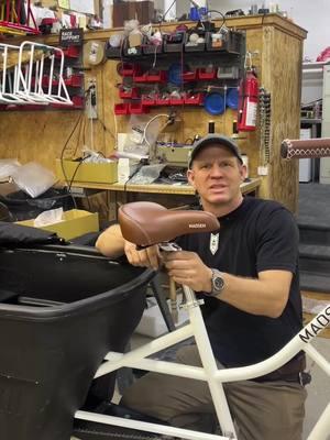 Jared Madsen is finishing up the Holt family’s new bike! ✨A HUGE THANK YOU✨ to all of YOU who contributed to help us replace this family’s bucket bike, burned in the Pacific Palisades fire. We’re so grateful for the big hearts here ♥️♥️ #madsencommunityrocks  #madsencargocrew #bucketbike #cargobike