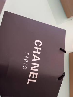 #chanel #chanelbag #chanelshoes #shoeplug #luxurylife #fashiontiktok #timelessfashion #sneakerplug #MONOGRAM #foryoupage #fypシ゚viral #fypシ゚viral #fyp #cocochanel #mens #womens #luxurylifestyle 