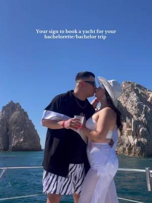 Your sign to book a yacht in Cabo with all your favorite people 🛥️🤍✨🫶🏻 #cabo #bachel