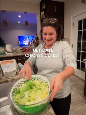 no other way to eat chicken cutlets #italiano #italianfood #dinnerwithme #italianmom  #cookingvideo #cookingvlog #motherdaughter #chicken #chickencutlets #cutlets #crispychicken #salad #familytime #saladrecipeshare #chickenrecipe 