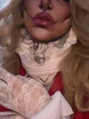 hiiiii yall #funnyvalentine #funnyvalentinecosplay #jojosbizarreadventure #jojocosplay #jjbacosplay #jjbapart7 #jojopart7 #steelballrun 