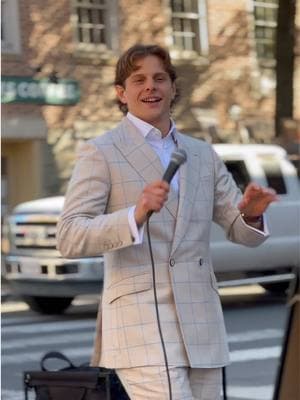 can’t take my 👀 off of you 😌 #singer #busking #singing #livemusic #livejazz #jazz #fyp #streetperformer #dmv #mensfashion #bespoke #bespoketailoring 