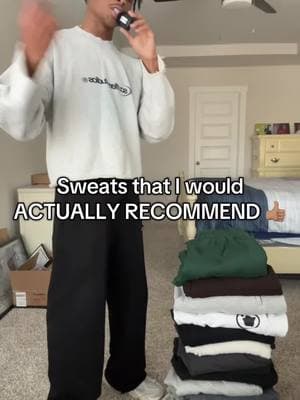 Sweatpants that are ACTUALLY worth getting🫣 #calm #outfit #fit #streetwear #thift #fashiontrends2025 #fashioninfluencer  @Hours @Luther Melbourne 