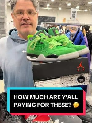 "It's good to know people" 🤔 (via @Got Sole)  #sneakers #sneakerheads #sneakertok #sneakertiktok #sneakerheadsbelike #sneakermeetup #sneakerreseller #resellersbelike #jordan #jordans #jordan4 #grails #whalburgers #markwhalberg #sneakercollector #sneakercollection #rarejordans #gotsole #sneakershopping 