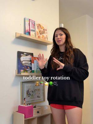 we love a little reset day 🧹🫧 #toyrotationday #toddlerroom #toddlertoys #booksfortoddlers @Kiwico @tonies US @GATHRE @Branch Basics @Fisher-Price @Dyson 