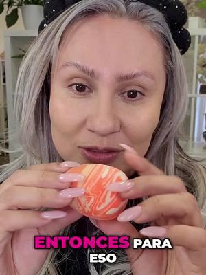 ¡Logra un Maquillaje Perfecto con Beauty Blender! Descubre cómo utilizar tu Beauty Blender para conseguir un acabado impecable. Aprende a eliminar el exceso de producto y a lograr que tu maquillaje penetre mejor en la piel, evitando un efecto acartonado. ¡Luce radiante y natural! #MaquillajePerfecto #BeautyBlender #ConsejosDeBelleza #PielRadiante #TutorialDeMaquillaje #MaquillajeNatural #AcabadoImpecable #TrucosDeBelleza #CuidadoDeLaPiel #PielHermosa