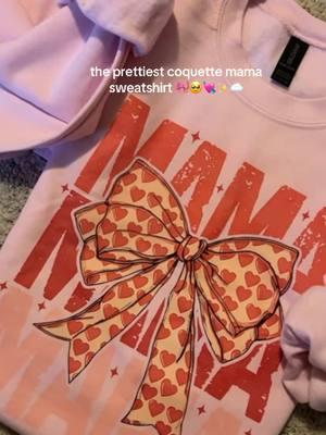 💘💖😍🎀 #sweatshirt #sweaterweather #winterootd #winterootdideas #wintergotdoutfit  #ttshop #ttshopfinds #mamafinds #mamasboy #mamagirl #mamaoutfits #sweatshirtsesaon #sweatshirtstyle #sweatshirtszn #ttshopfashion #ttshopdeal #tiktokshopcreatorpicks #findsforthegirls #fyp #tiktokshopfinds #tiktokshopmothersday 